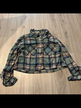 Sage Green Plaid Button-Up Shirt Jacket